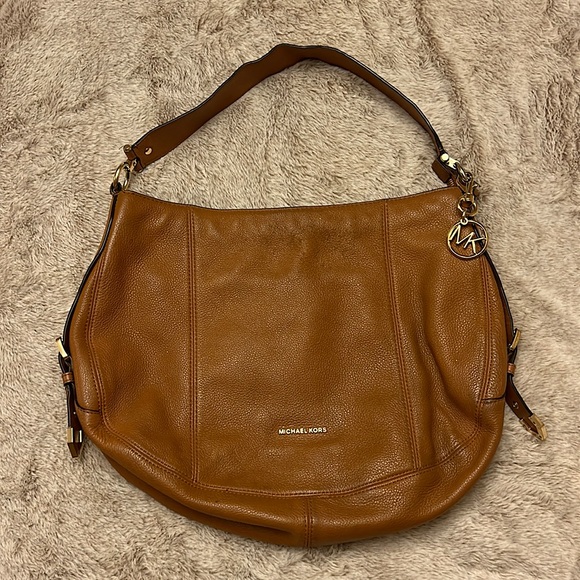 Michael Kors bag - Picture 1 of 5